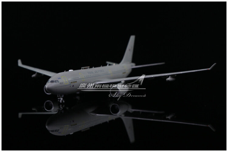 1:400 GeminiJets ROYAL AIR FORCE BOEING A330 MRTT Airplane Diecast Craft Model
