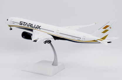 1:200 Wings Starlux Airlines Airbus A350-900XWB Airplane Diecast Aircraft Model
