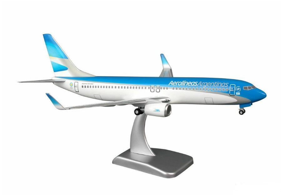 1:200 Hogan Aerolineas Argentinas BOEING 737-800WW Airplane ABS Plastic Model