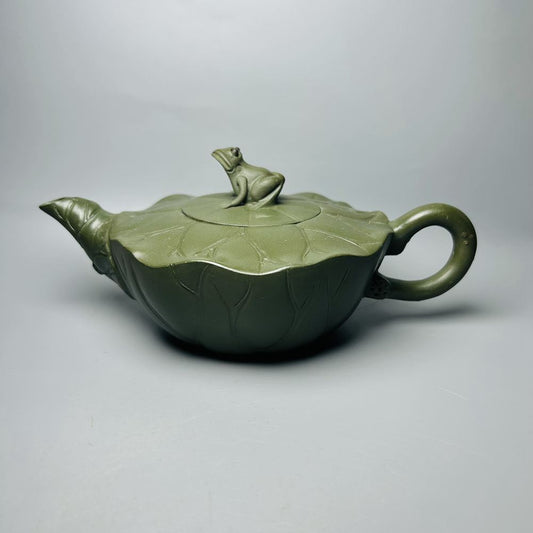 Chinese Yixing Zisha Pottery Clay Teapot Handmade Lotus Leaf Frog Pot Tea Pot 蒋蓉