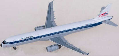 1:400 AeroClassics American AIRBUS A321 Passenger Airplane Diecast Plane Model