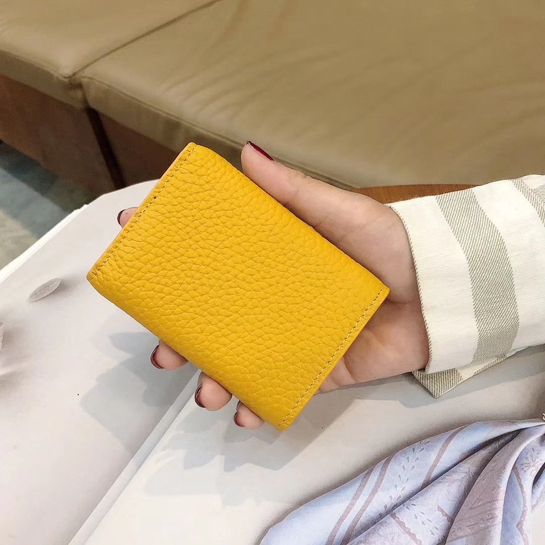 Short Wallets Genuine Leather Trifold Purse Cool Rivet Decorations 9.5*6.5*2.5CM