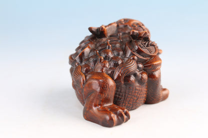 chinese boxwood jinchan fortune frog statue figure Tea pet Art Gift table deco
