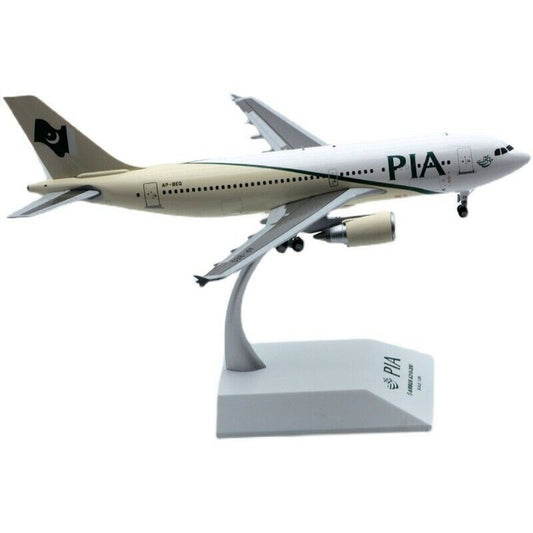 1:200 JC Wings PIA AIRBUS A310-300 Passenger Aircraft Diecast Airplane Model