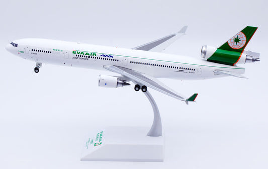 1:200 JC Wings EVA AIR MD-11 Passenger Airplane Diecast Aircraft Model