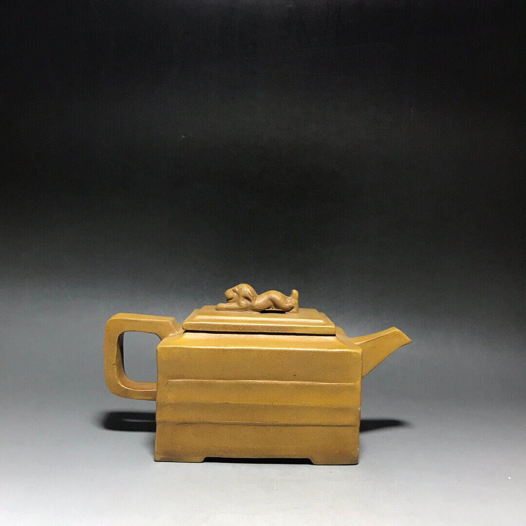 Chinese Yixing Zisha Clay Handmade Exquisite Teapot（四方狮尊 底款：陈鸣远）