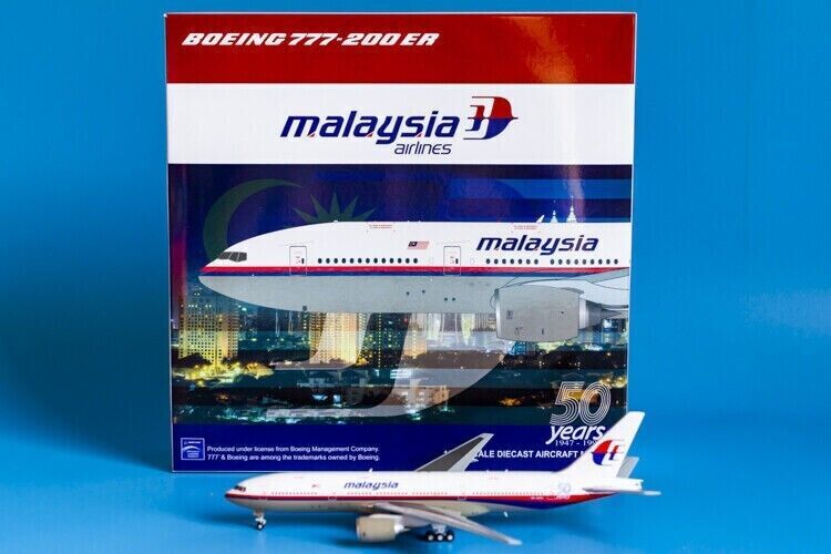 1:400 JC Wings Malaysia Airlines BOEING 777-200 Passenger Airplane Diecast Model
