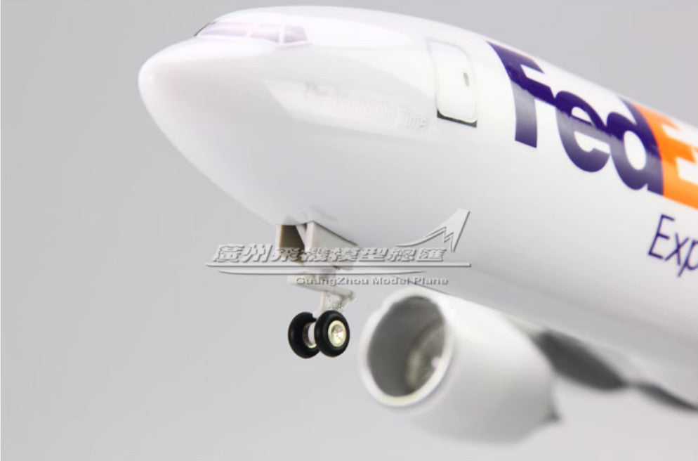 1:150 49CM FedEx BOEING 777F Airplane Landing Gears Resin Aircraft Plane Model