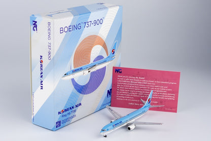 1:400 NGmodels Korean Air Boeing 737-900 Passenger Airplane Diecast Plane Model
