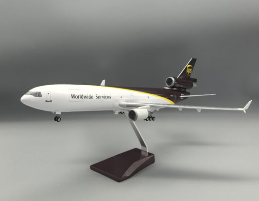 47CM 1:130 UPS McDonnell Douglas MD-11 Aircraft Landing Gear Resin Plane Model