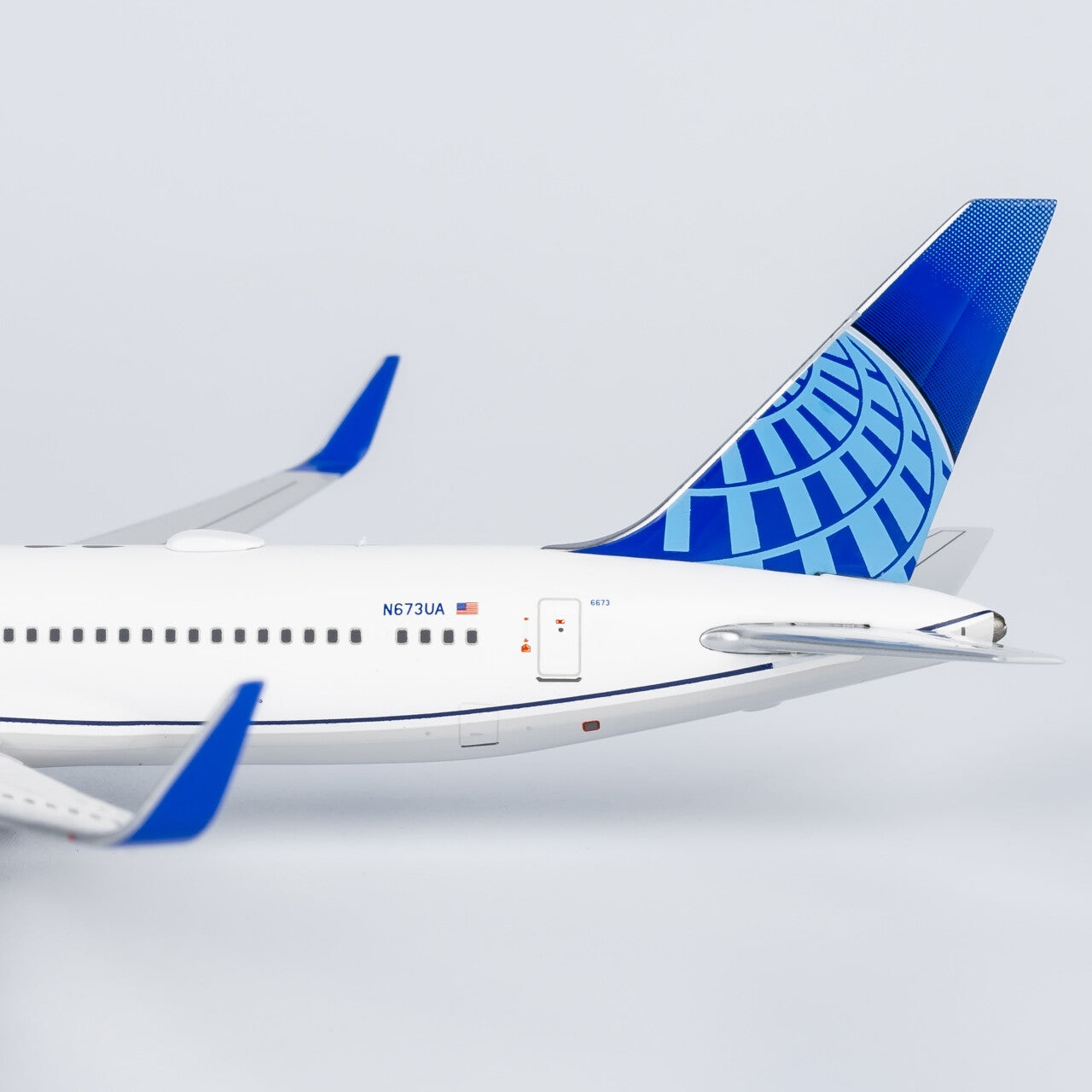 1:400 NGmodels United Airlines Boeing 767-300ER Passenger Airplane Diecast Model