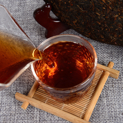 Yunnan Pu-erh Tea 357g Top Black Tea Ancient Tree Pu-erh Ripe Cake Health Care