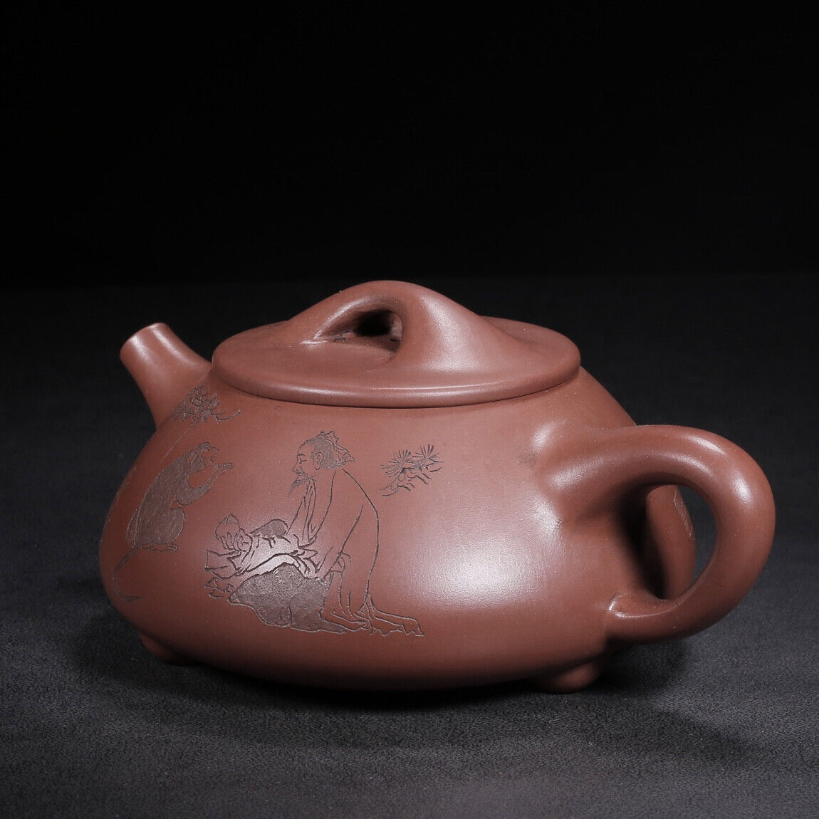 Chinese Yixing Zisha Clay Handmade Exquisite Teapot （石瓢 【底款】顾景舟，范曾）