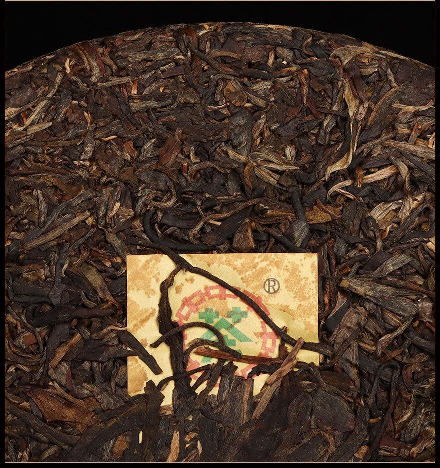 2018 CHINATEA Peacock Spring Pu'er Cake Tea Raw Pu erh,Zhongcha kong que, 357g