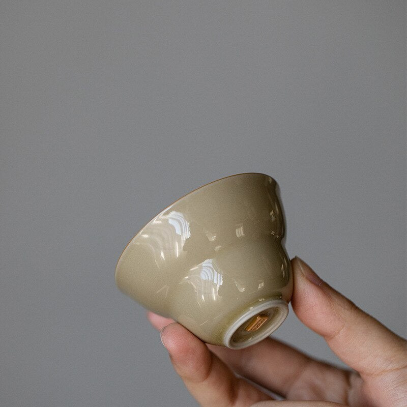 95ml *2 Jingdezhen Yellow Glaze Waist Folding Gourd Tea Cup Porcelain Master Cup