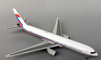 JC Wings China for BOEING 767-300ER President's Plane B-4025 1/400 diecast model