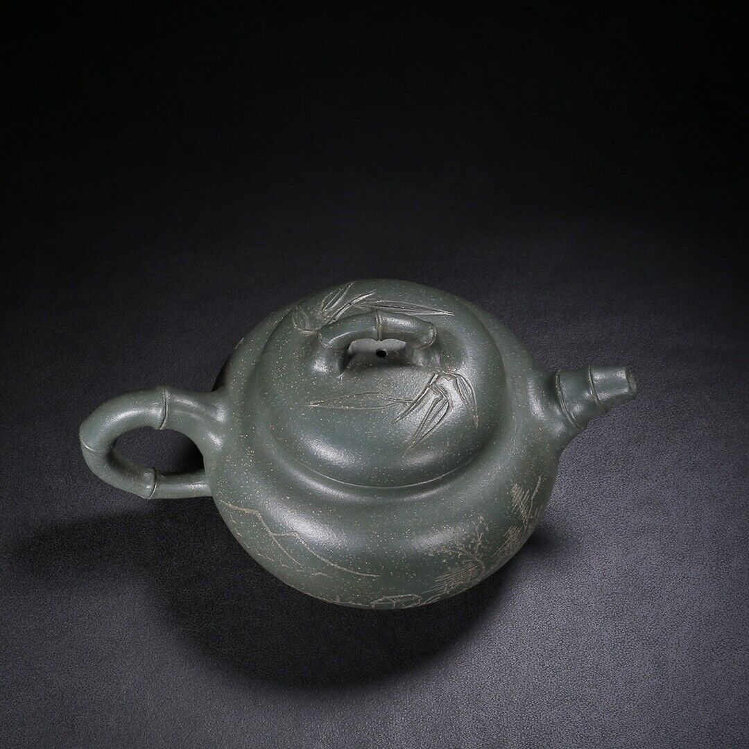 Chinese Yixing Zisha Clay Handmade Exquisite Teapot （竹韵 底款：沈孝陆）