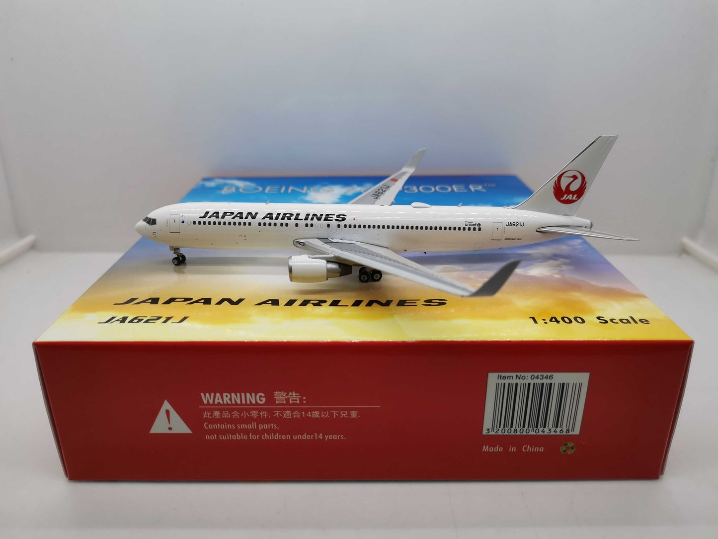 1:400 Phoenix JAPAN AIRLINES BOEING B767-300 Airplane Diecast Aircraft Model