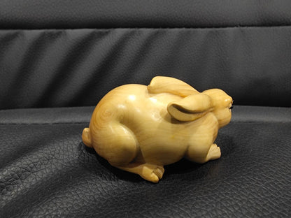 2 " Hand Carved Boxwood Netsuke : Pretty Rabbit HandiCrafts
