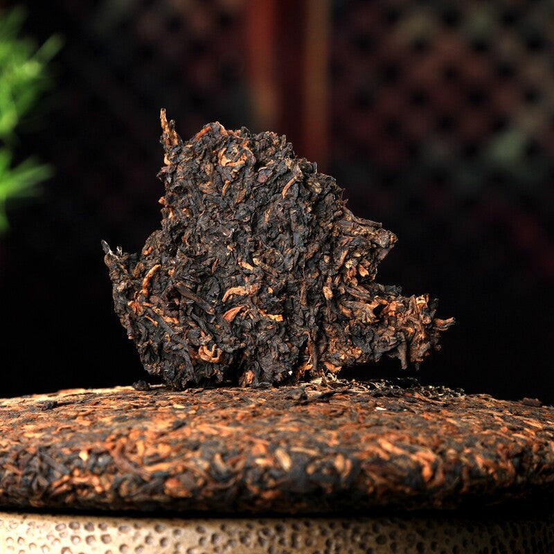 2002 Aged Yunnan Bulang GongTing Golden Buds Pu'er Puerh Puer Ripe Tea Cake 357g