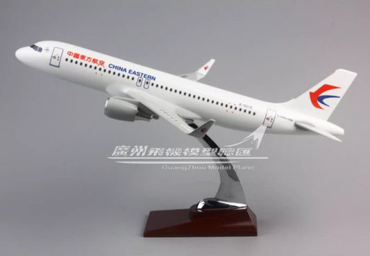 38CM CHINA EASTERN AIRBUS A320 B-6376 Passenger Airplane Resin Aircrarft Model