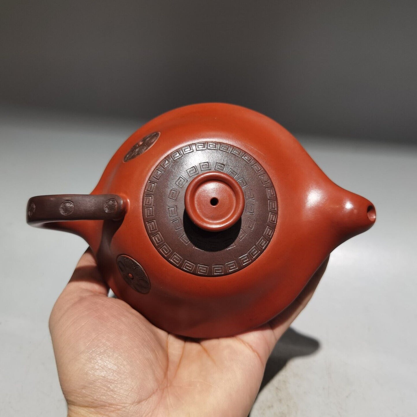 Chinese Yixing Zisha Clay Handmade bagua pattern Exquisite Teapot品名：八卦壶底款：顾景舟