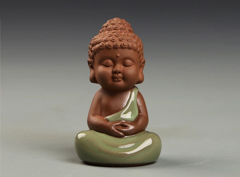 China Tea Pet Porcelain Crackle Glaze Tea Play Small Buddha Home Decoration 2023