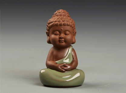 China Tea Pet Porcelain Crackle Glaze Tea Play Small Buddha Home Decoration 2023
