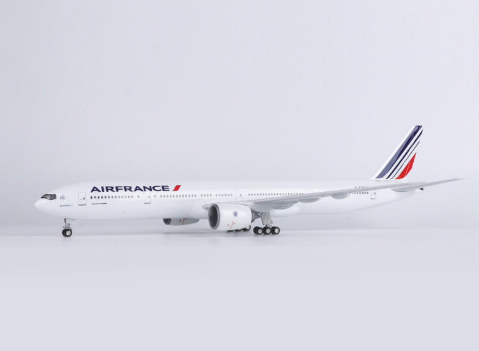 1:157 47CM AIR FRANCE BOEING 777-300ER Plane Landing Gear Resin Aircraft Model