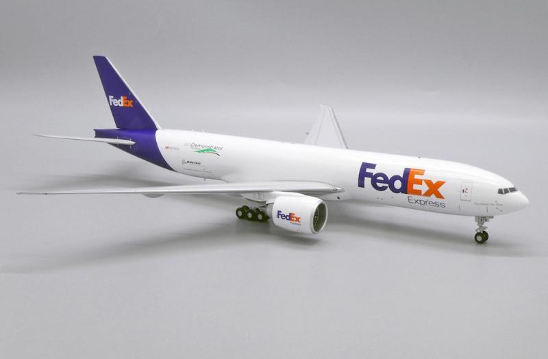 1:200 JC Wings FedEX BOEING B777F Passenger Airplane Diecast Aircraft Model