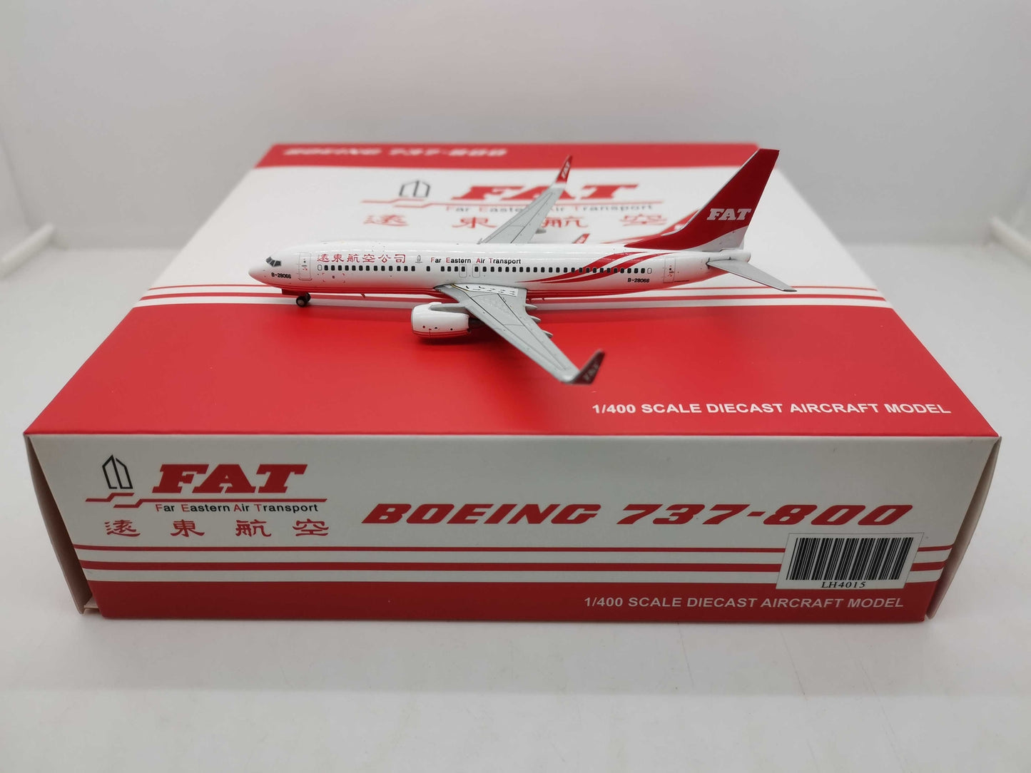 1:400 JC Wings FAT B737-800 Passenger Airplane Diecast Aircraft Model