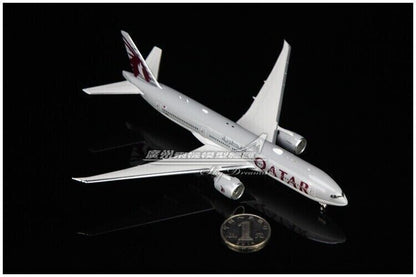 1:400 Phoenix QATAR BOEING 777-200LR Passenger Airplane Diecast Aircraft Model