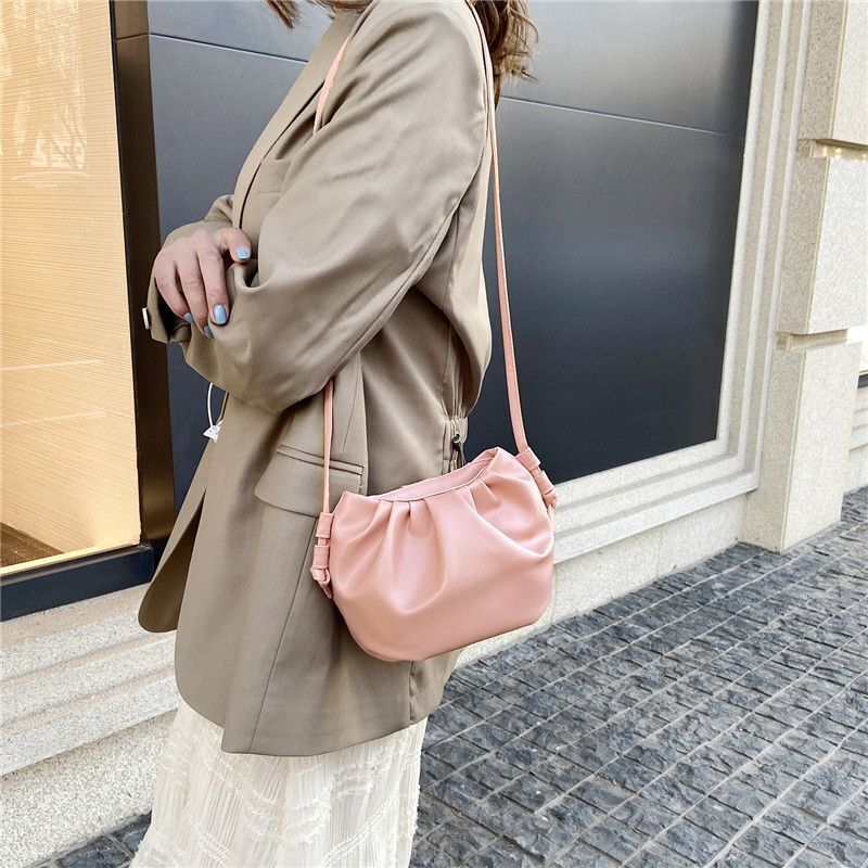 Shoulder Bag Fashion Messenger Bag Mini Cloud Purse Single Strap Handbags Zipper