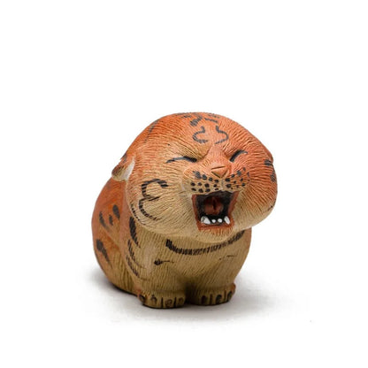 8.3cm Purple Clay Handcarved Zodiac Tiger Tea Pet Statue Auspicious Ornament