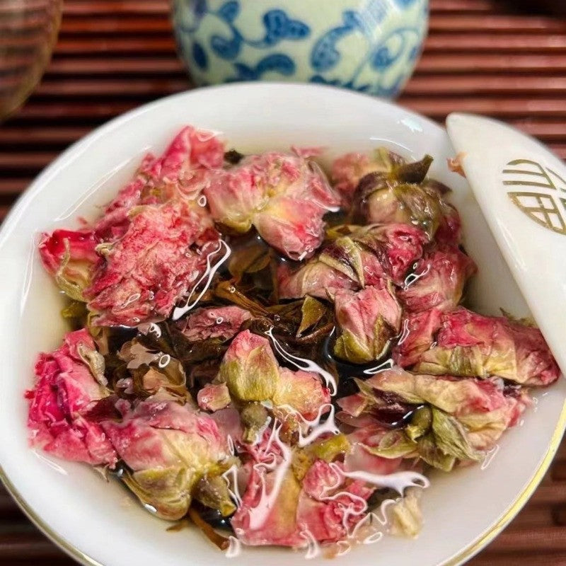 200g Yunnan Classic Rose Flower Tea Cake Dianhong Fragrant Sweet Beauty Tea