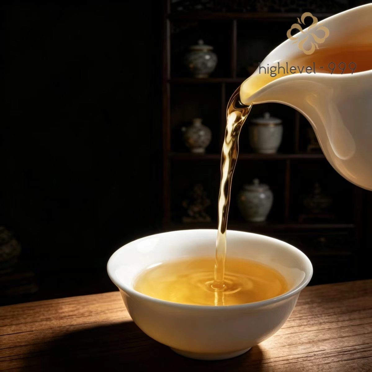 357G Yunnan Pu'er Tea Raw Pu'er Xueyunsheng Tea Cake Golden Leaf -