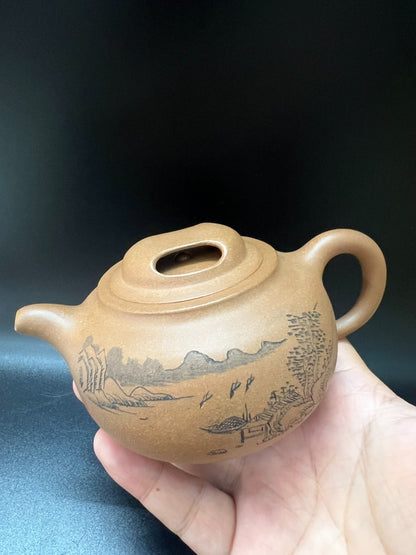 210cc chinese Yixing Handmade Zisha Duan clay Teapot NiuGai Hu Tea Pot