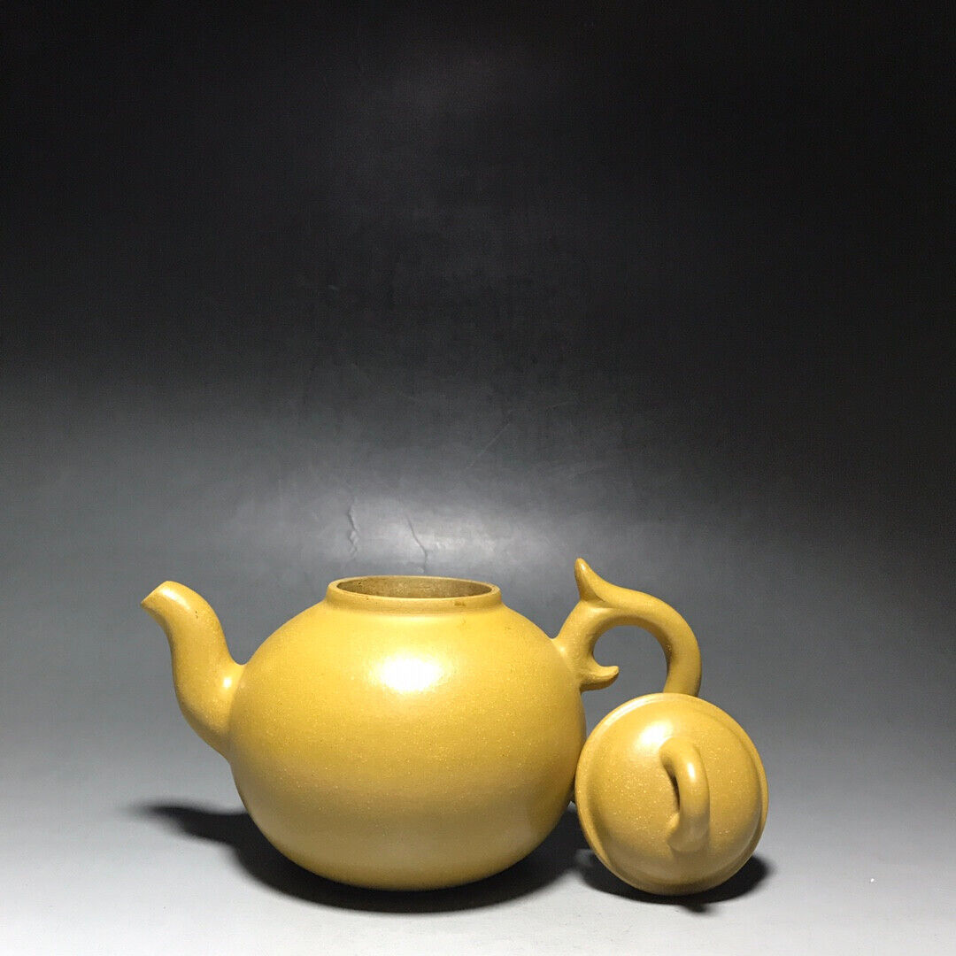 Chinese Yixing Zisha Clay Handmade Exquisite Teapot （思源 底款：顾景舟）