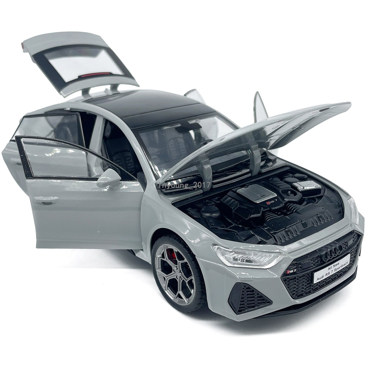 1/24 Scale Audi RS7 Sportback Model Car Diecast Toy Cars 4 Doors Open Pull Back