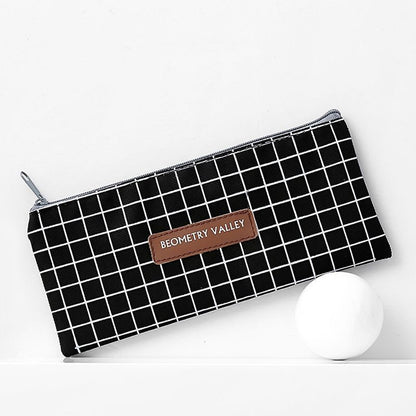 Plaid Travel Cosmetic Makeup Bag Zipper Small Toiletry Beauty Organizer 19.7*9cm