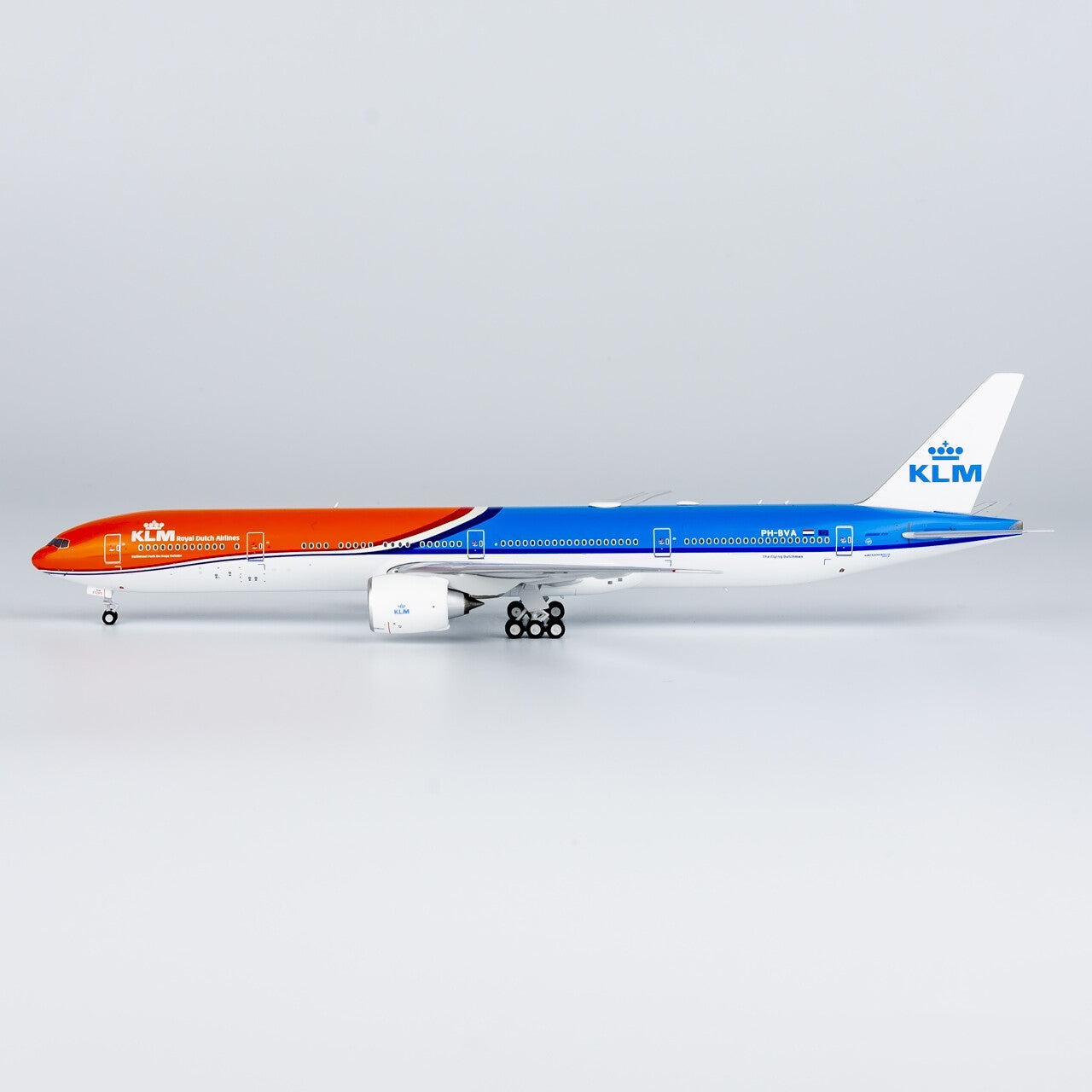 1:400 NGmodels KLM Boeing 777-300ER Passenger Airplane Diecast Plane Model