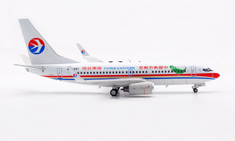 1:200 AV200 China Eastern Plane Airlines B737-700 Diecast Aircraft Model