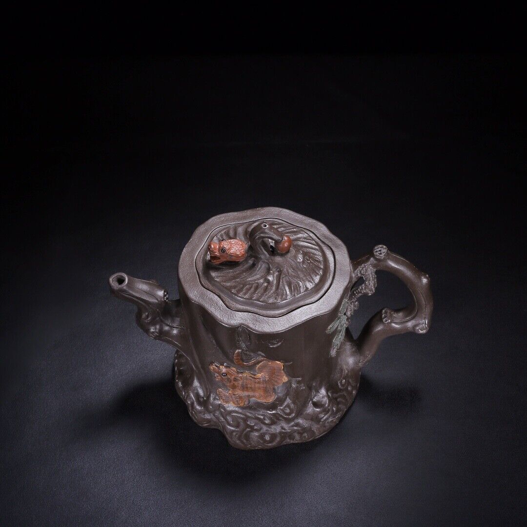 Chinese Yixing Zisha Clay Handmade Exquisite Teapot（卧虎藏龙 底款：顾景舟）