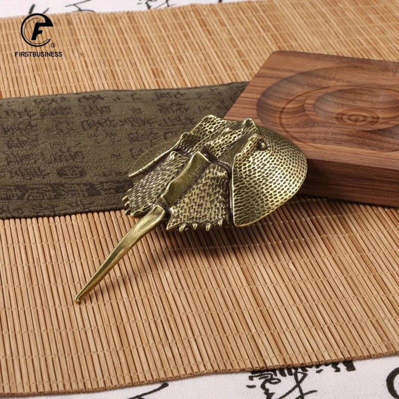 Solid Brass Living fossil Tri-spine Horseshoe Crab Miniature Figurines Animal