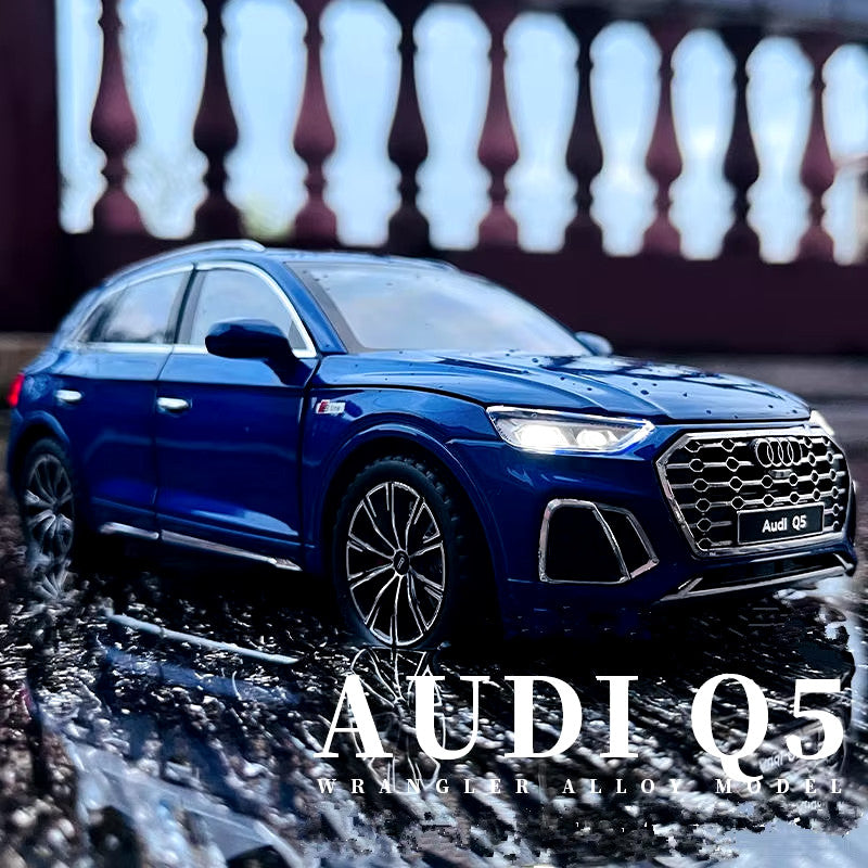 1:24 AUDI Q5 SUV Alloy Car Model Diecasts Metal Toy Vehicles Car Model High Simu