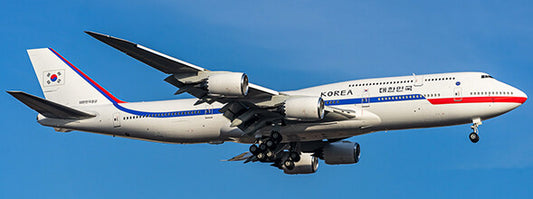 JC Wings 1/400 Korean Air Force Boeing B747-8 Presidential Plane Alloy Model