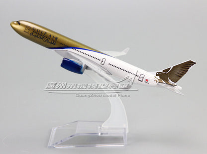 16cm Gulf Air AIRBUS A330 Passenger Airplane Aeroplane Diecast Aircraft Model