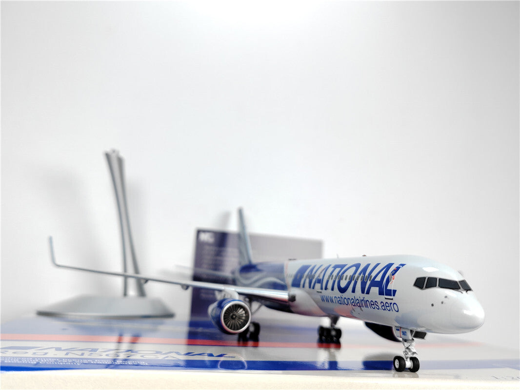 1:200 NG Model NATTONAL B757-200 Passenger Airplane Diecast Aircraft Model