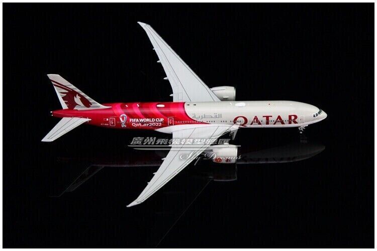 1:400 JC Wings QATAR BOEING 777-200LR Passenger Airplane Diecast Aircraft Model