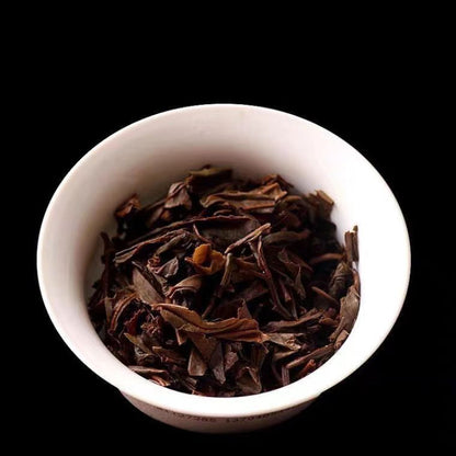357g Yiwu Aged Pu-erh Tea Cake Tong Xing Hao Old Pu'er Cake Tea Yunnan Puerh Tea